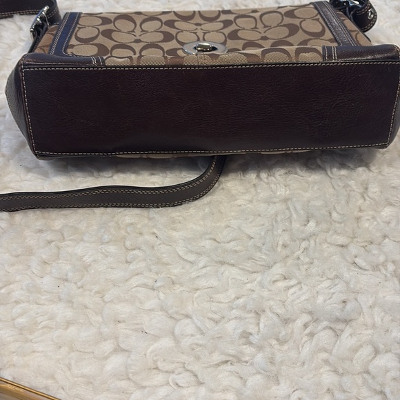 Coach Signature Brown Crossbody Bag - Picture 5 of 6